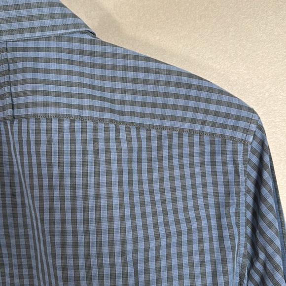 Banana Republic Men's Blue Checkered Shirt, Sz small, From TV Show Wardrobe - Picture 6 of 8